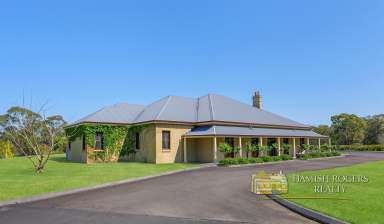 Farm For Sale - NSW - South Maroota - 2756 - Unrivalled Family Acreage Living  (Image 2)