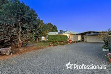 Farm For Sale - VIC - Nichols Point - 3501 - Escape to Your Rural Retreat with Income! - 6.11Ha  (Image 2)