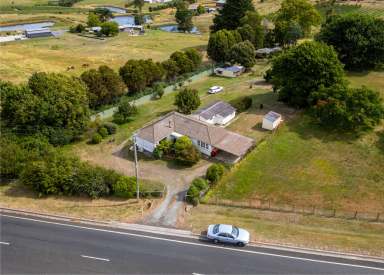 Farm For Sale - TAS - Dilston - 7252 - WELCOME HOME!  (Image 2)