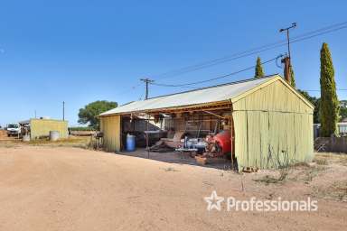 Farm For Sale - VIC - Birdwoodton - 3505 - Birdwoodton Hobby Farm - 4.9ha  (Image 2)