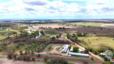 Farm For Sale - NSW - Wee Waa - 2388 - CREATE YOUR OWN INDUSTRIAL HUB - 3 MINUTES FROM WEE WAA!  (Image 2)