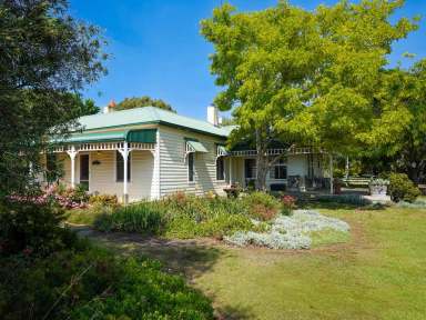 Farm For Sale - VIC - Macarthur - 3286 - Charming Weatherboard Home on Acreage with stunning views  (Image 2)