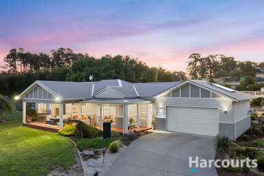 Farm For Sale - VIC - Bunyip North - 3815 - Exquisite Home On 5 Picturesque Acres!  (Image 2)