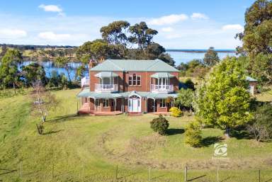 Farm For Sale - VIC - Toorloo Arm - 3909 - MAJESTIC TWO-STOREY MANSION ON MILL POINT  (Image 2)