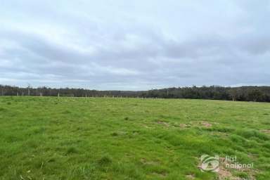 Farm For Sale - VIC - Toorloo Arm - 3909 - SECLUDED SETTING  (Image 2)