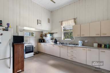 Farm For Sale - QLD - Glenwood - 4570 - CLASSIC QUEENSLANDER WITH ENDLESS POTENTIAL!  (Image 2)