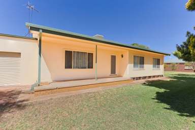 Farm For Sale - VIC - Yelta - 3505 - RURAL LIFESTYLE WITH UNLIMITED OPPORTUNITIES  (Image 2)