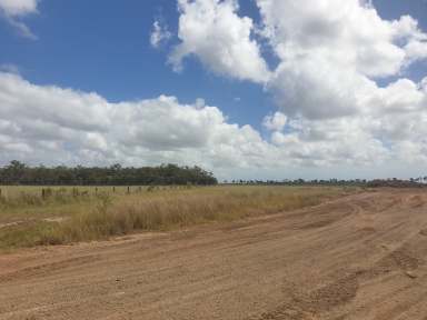 Farm For Sale - QLD - Kensington - 4670 - Prime Parcel adjoining the Airport  (Image 2)