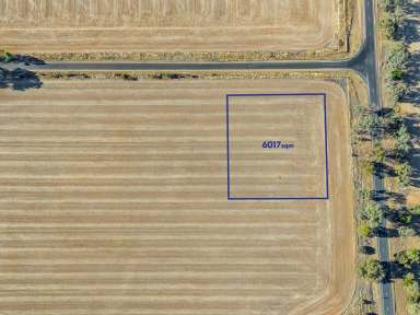 Farm For Sale - VIC - Devenish - 3726 - Prime 1.5-Acre Parcel in North East Victoria&apos;s Heartland  (Image 2)