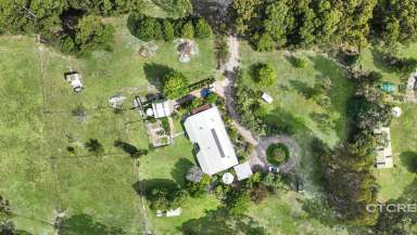 Farm For Sale - VIC - Simpsons Creek - 3888 - Simply Stunning in Simpsons  (Image 2)