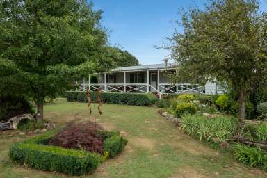 Farm For Sale - NSW - Neville - 2799 - Exceptional Estate  (Image 2)