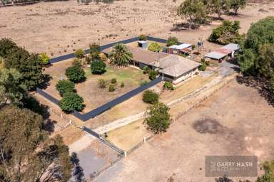 Farm For Sale - VIC - Benalla - 3672 - 'GREENSLOPES'  - RURAL LIFESTYLE CHARM  (Image 2)