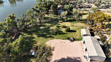 Farm For Sale - NSW - Boeill Creek - 2739 - Master built home, Murray River frontage, acreage  (Image 2)