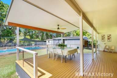 Farm For Sale - QLD - Ningi - 4511 - FULLY RENOVATED RURAL RETREAT  (Image 2)