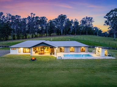 189 Shadbolt Road, Mothar Mountain QLD 4570