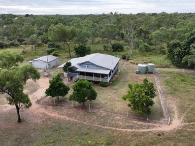 95 Curtis Road, Broughton QLD 4820