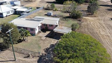 13 Dundee Street, Queenton QLD 4820