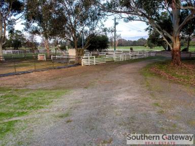 Farm Sold - WA - Serpentine - 6125 - SOLD BY AARON BAZELEY - SOUTHERN GATEWAY REAL ESTATE  (Image 2)