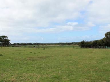 Farm Sold - VIC - Narrawong - 3285 - Opportunity For A Sea Change  (Image 2)