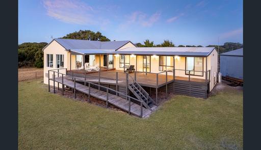 112 Scotts Lane, French Island VIC 3921