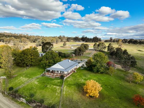 38 Warrembah Road, Walcha NSW 2354