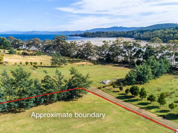 4530 Bruny Island Main Road, Lunawanna TAS 7150