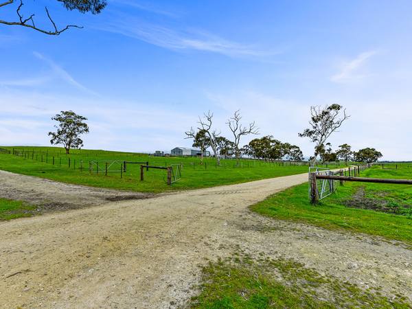 281 Crower Road, Avenue Range SA 5273