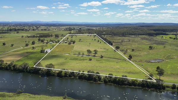 31 Leesons Lane , Southgate NSW 2460
