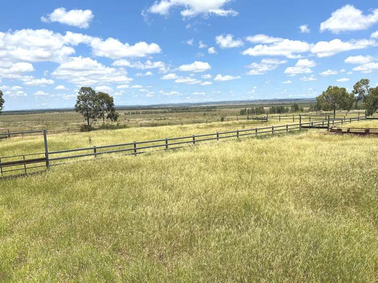 "Theresa Creek" , Clermont QLD 4721