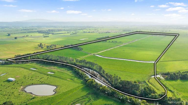 745 Lower Cairnbrook Road, Glengarry VIC 3854