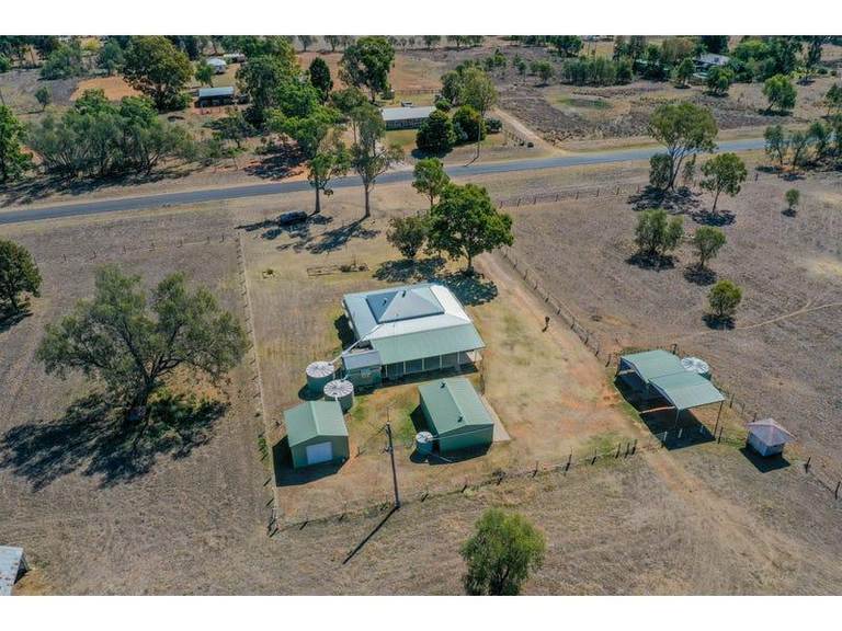 314 Dawson Gate Road, Chinchilla QLD 4413