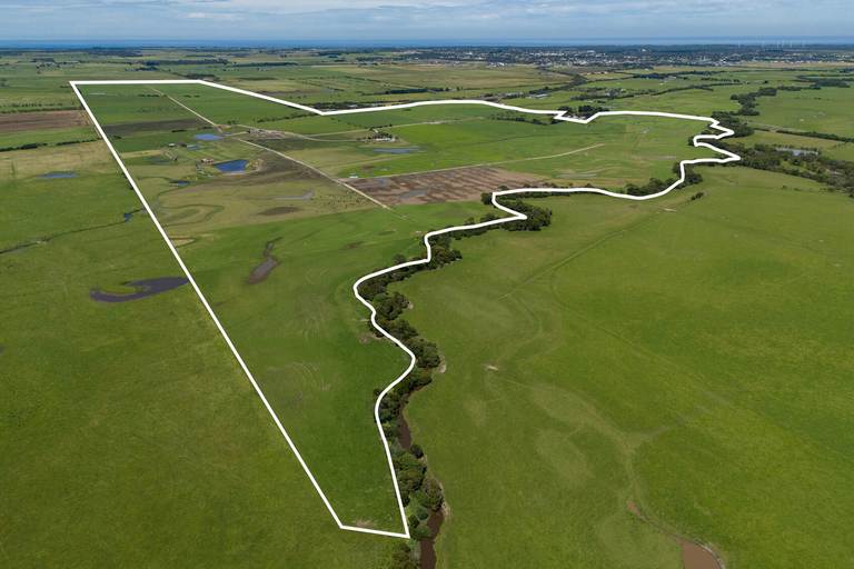 95 Lynnes Rd, St Clair VIC 3995