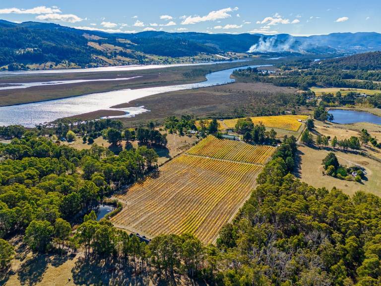 1848 Cygnet Coast Road, Cygnet TAS 7109