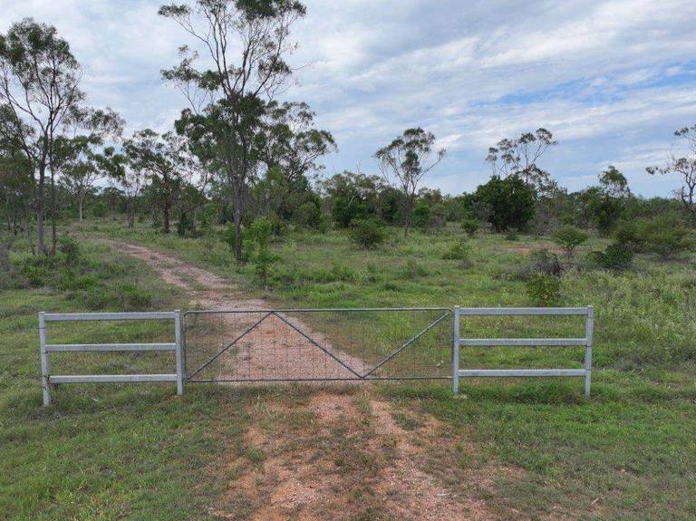 45 Wilson Court, Breddan QLD 4820