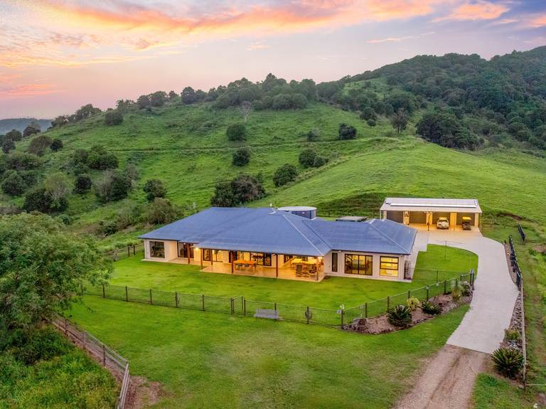 87 Cormac Road, Kia Ora QLD 4570